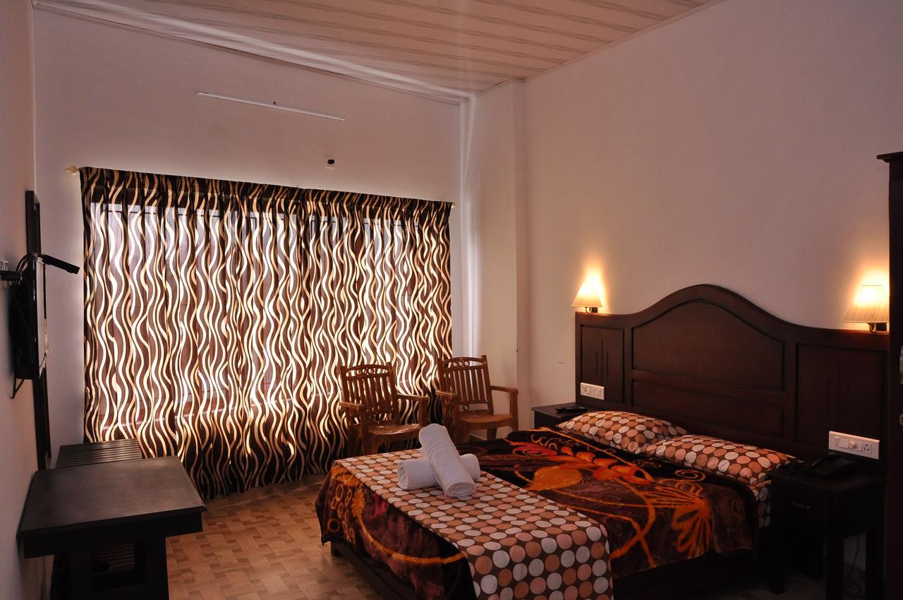 Natura Inn Муннар Экстерьер фото